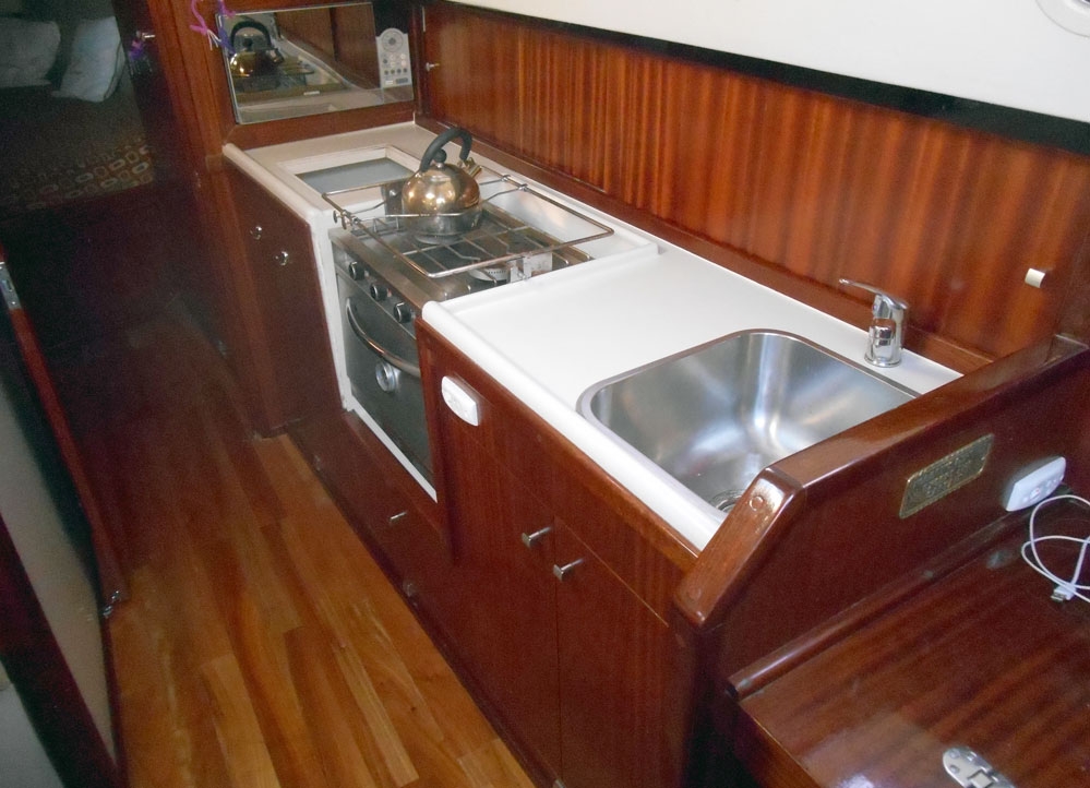 veleros - YATE DE VELA CON MOTOR AUX. - VIP 350 EVOLUTION - RETASADO