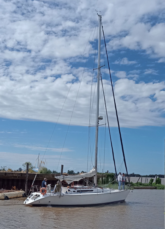 veleros - YATE DE VELA CON MOTOR AUX. - FRERS 40 - RETASADO