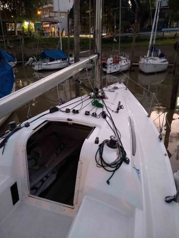 veleros - YATE DE VELA - RETASADO - VEINTIDUE  OPORTUNIDAD