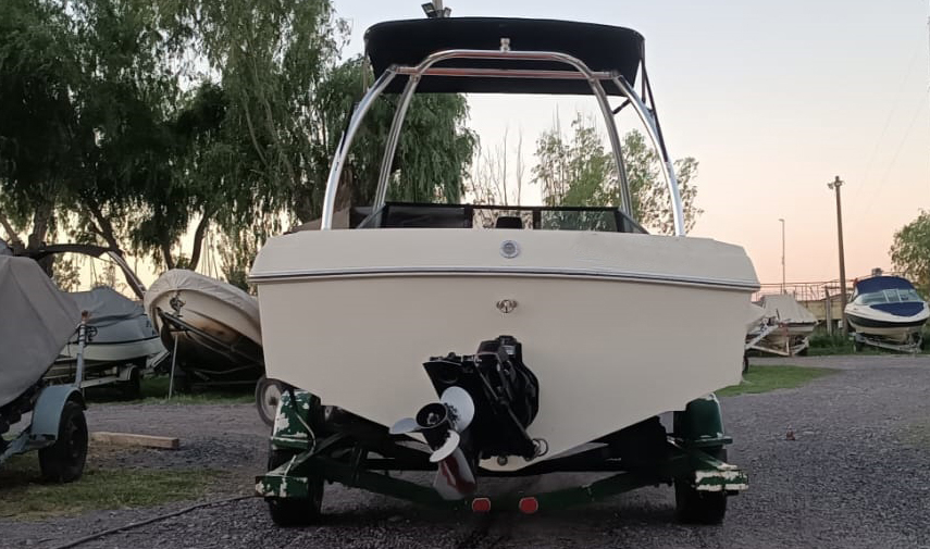 lanchas - LANCHA MOTOR WAKE BOARD-OPORT. - CANESTRARI WIKENDER -RETASADA