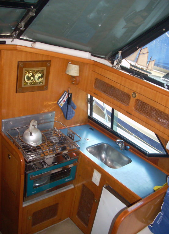 cruceros - YATE MOTOR -SUSPENDIDO - PAGLIETINI 950 SERIE TRES