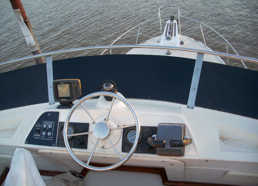 cruceros - YATE MOTOR -SUSPENDIDO - PAGLIETINI 950 SERIE TRES