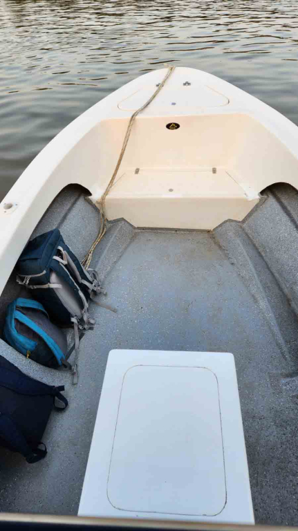 lanchas - CANOBOTE - TRACKER 520
