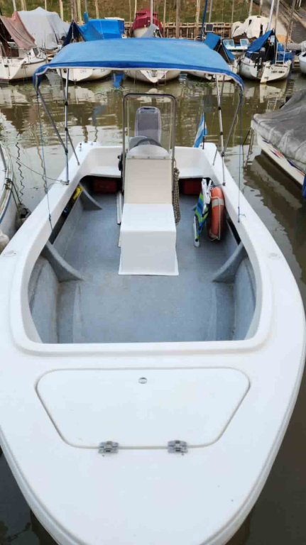 lanchas - CANOBOTE - TRACKER 520