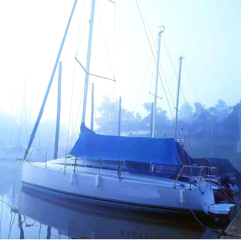 veleros - YATE DE VELA - RESERVADO - CORUM 300- RESERVADO