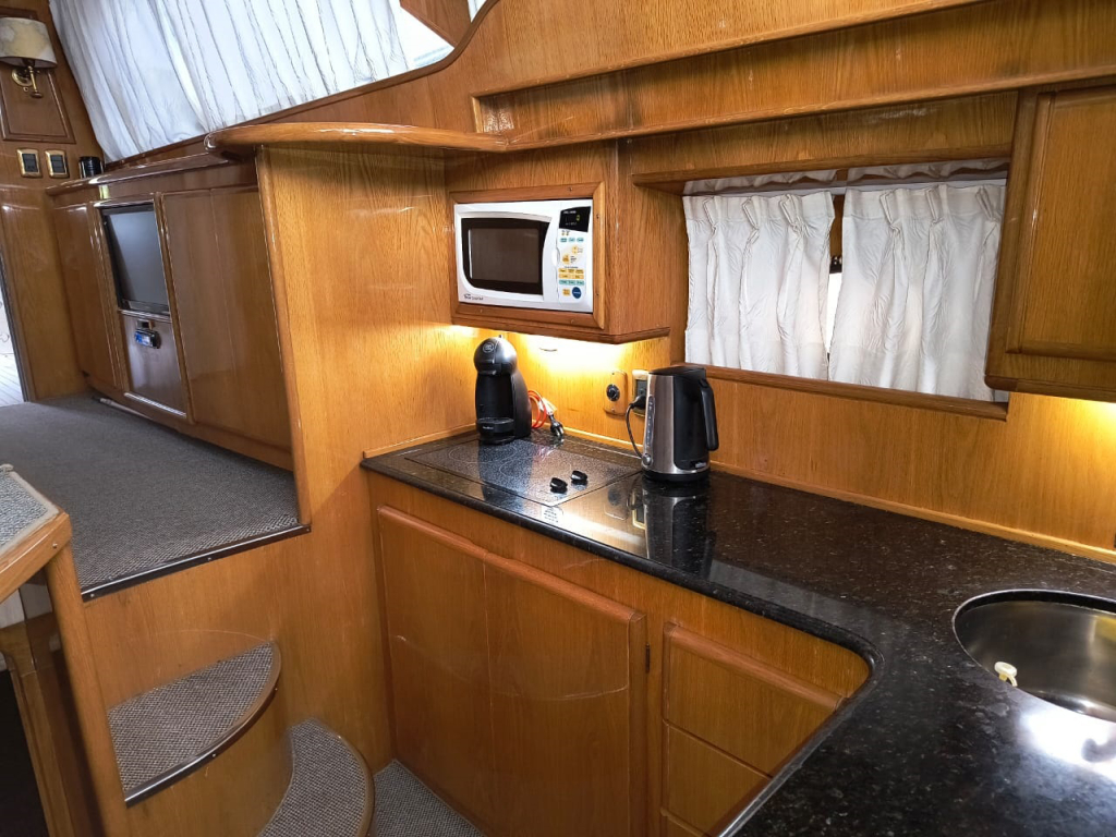 cruceros - YATE MOTOR - SEGUE 43